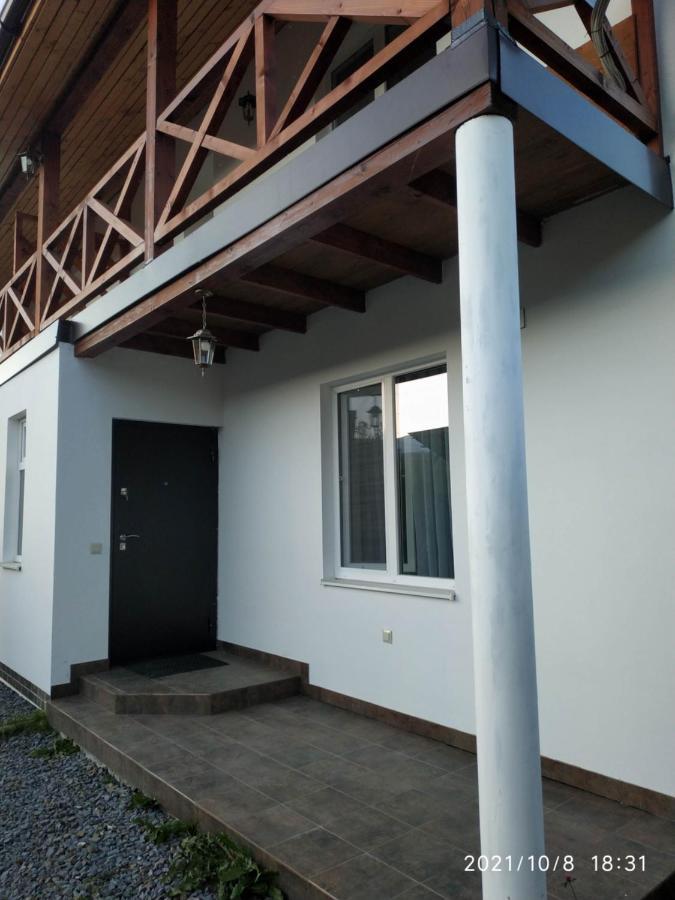Nestg Guest House Pilipets Extérieur photo