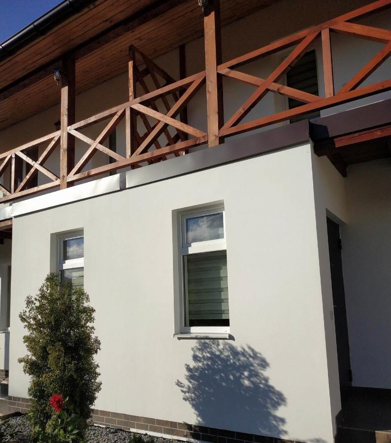 Nestg Guest House Pilipets Extérieur photo