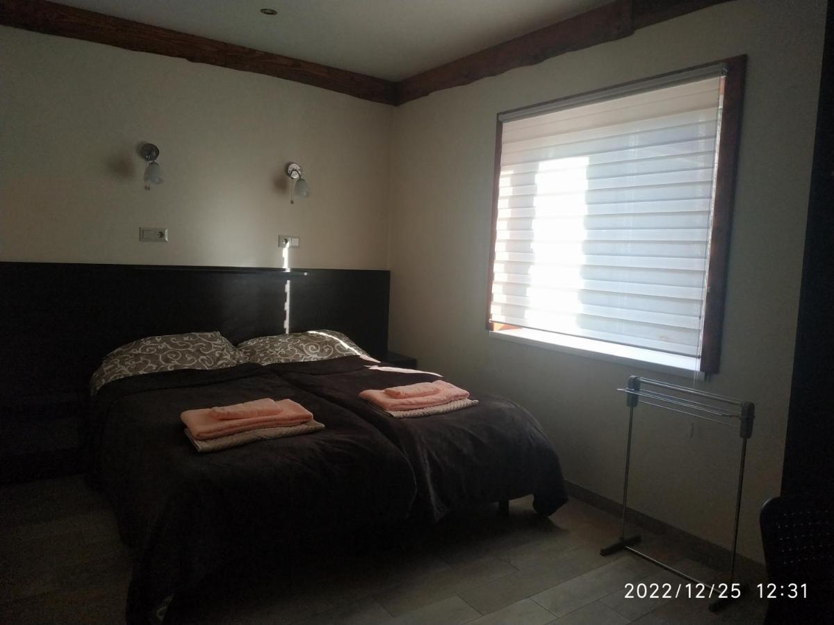 Nestg Guest House Pilipets Extérieur photo