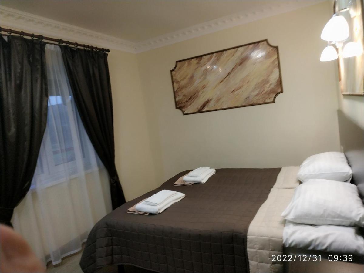Nestg Guest House Pilipets Extérieur photo