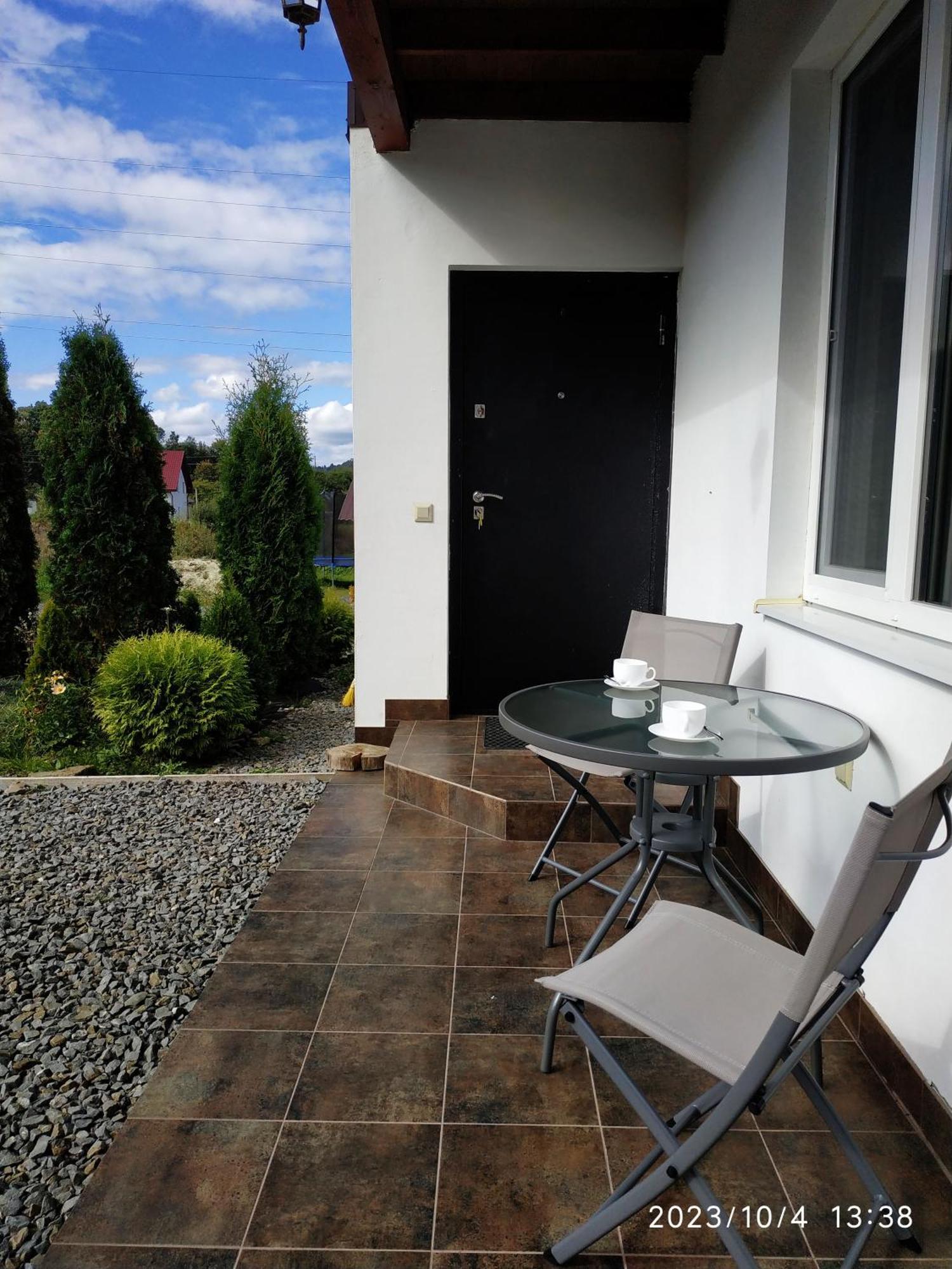 Nestg Guest House Pilipets Extérieur photo